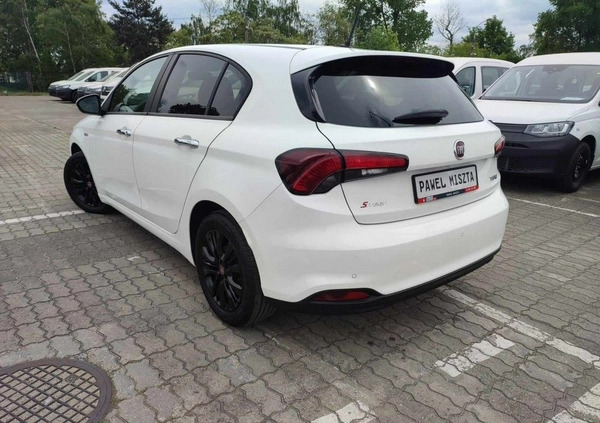 Fiat Tipo cena 52900 przebieg: 51765, rok produkcji 2019 z Karpacz małe 379